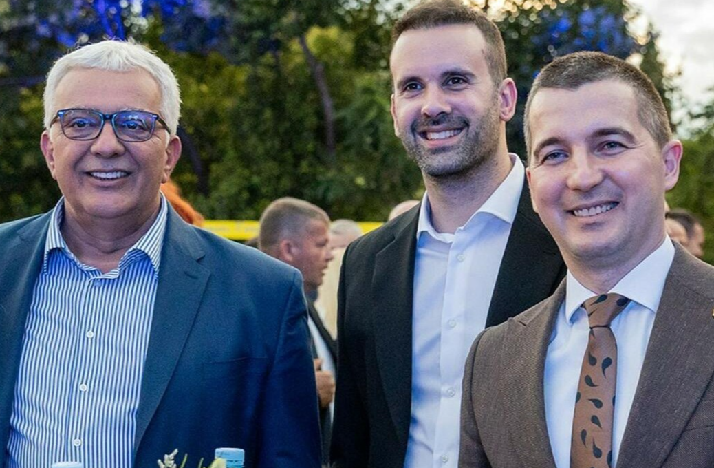 Mandić, Sapjić i Bečić