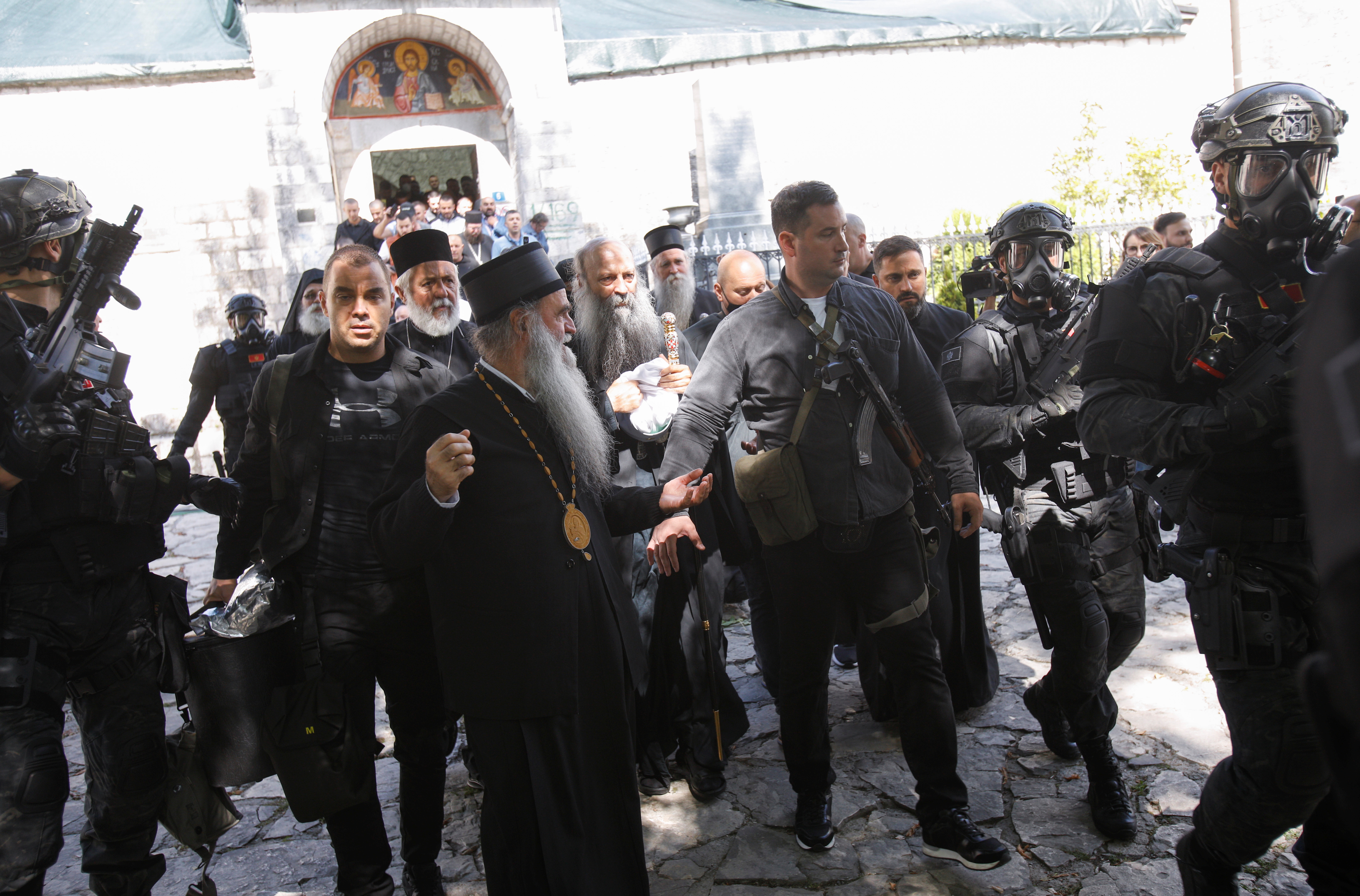 Protest against enthronement of Bishop Joanikije in Cetinje