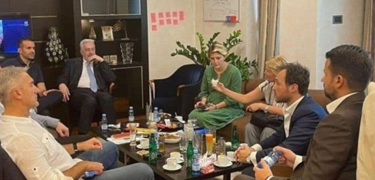 Vukšić, Spajič, Krivokapić, Injac, Milačić i Milatović u "War sobi" u noći između 4. i 5. septembra 2021.