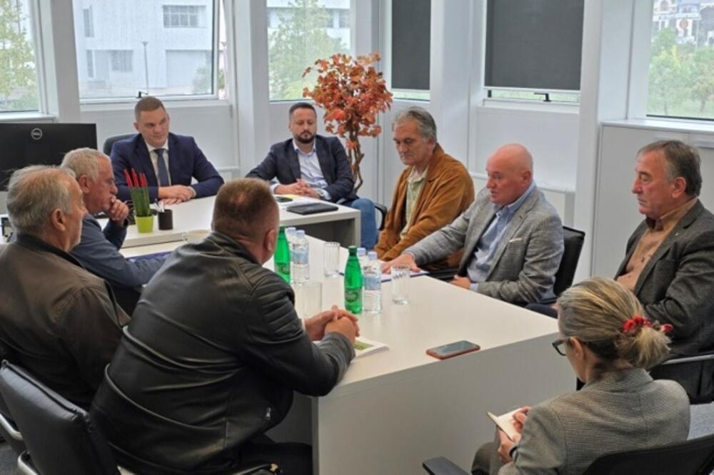 Sa današnjeg sastanka (Foto: Ministarstvo rudarstva, nafte i gasa)