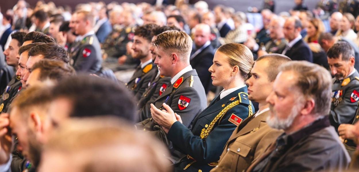Andrea Dašić, prva Crnogorska koja je diplomirala na Terezijanskoj vojnoj akademiji (Foto: MOD)