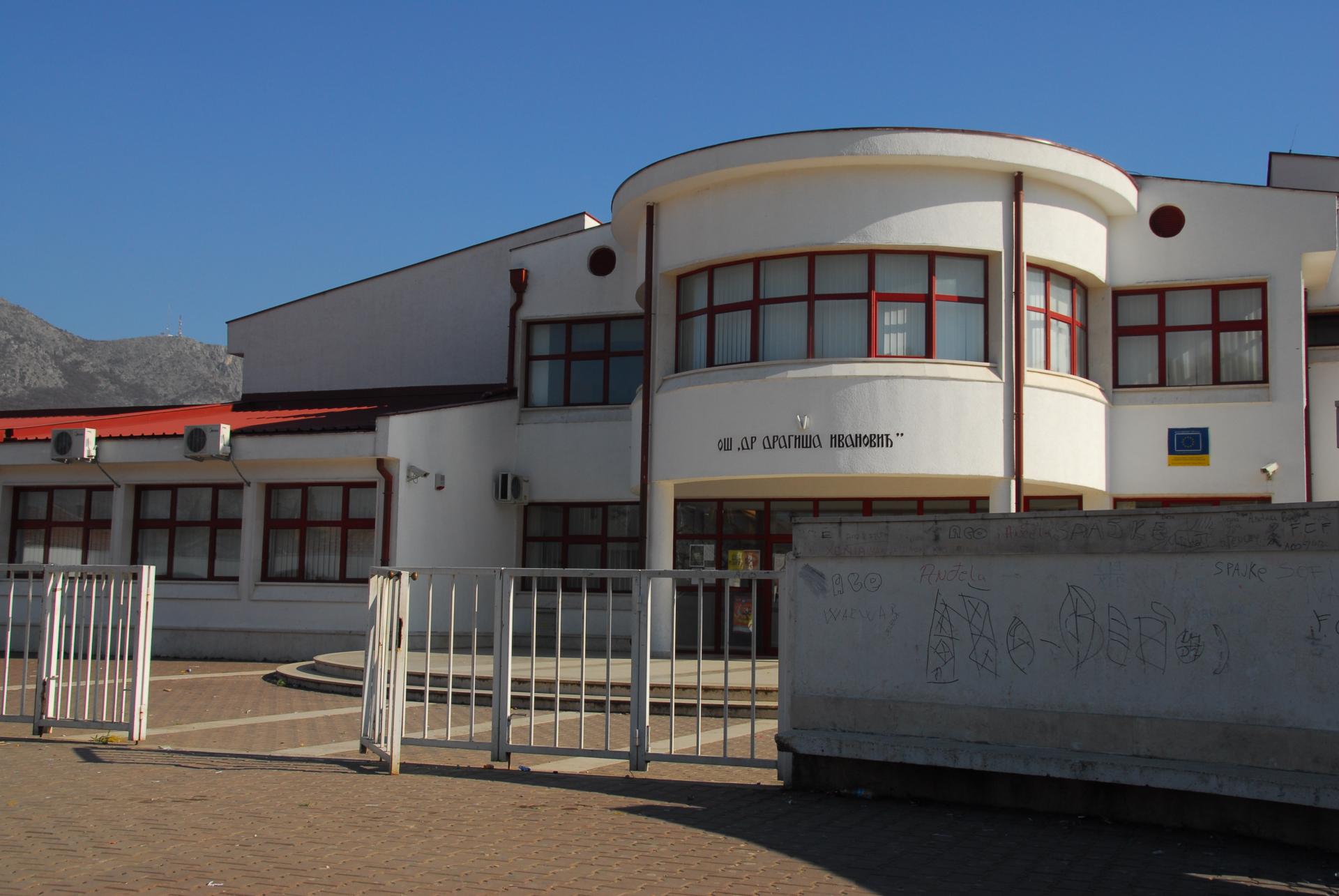 OŠ ;;Dragiša Ivanović"