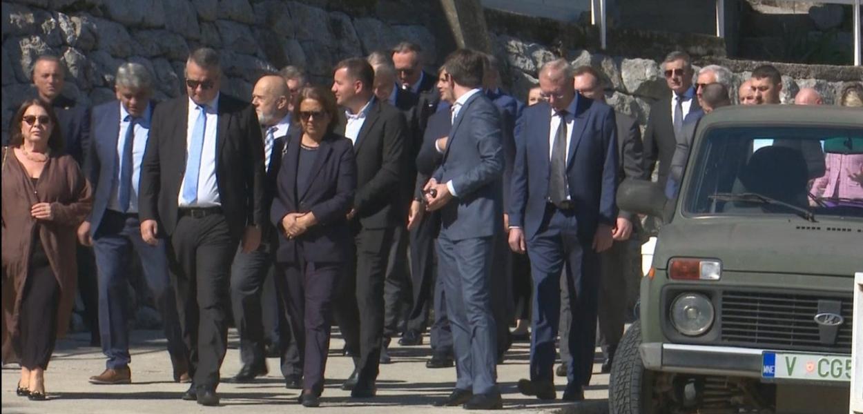 (Foto: Obilježavanje 33 godine logora Morinj)