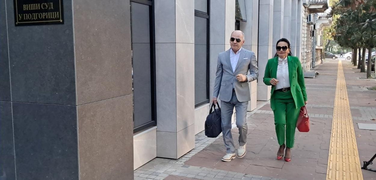 Medenica sa advokatom Begovićem dolazi na jedno od ranijih ročišta (Foto: Portal ETV/Marija Žižić)