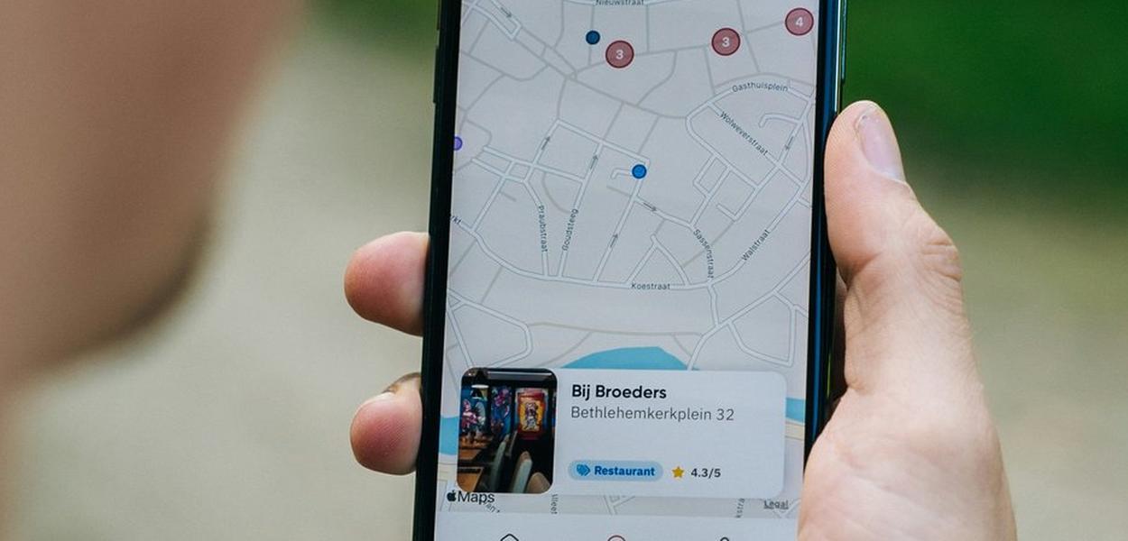 Ajfon (ilustracija) (Foto: CardMapr.nl/Unsplash)