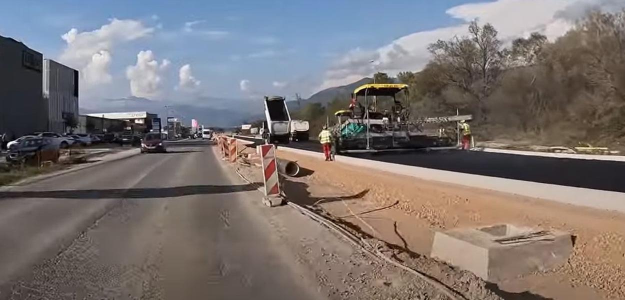 Radovi na Bulevaru Tivat-Jaz (Foto: Uprava za saobraćaj)