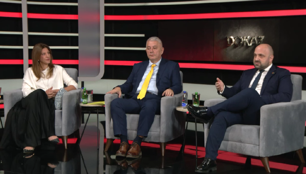 Gosti emisije Dokaz (Foto: TV E - stop kadar)