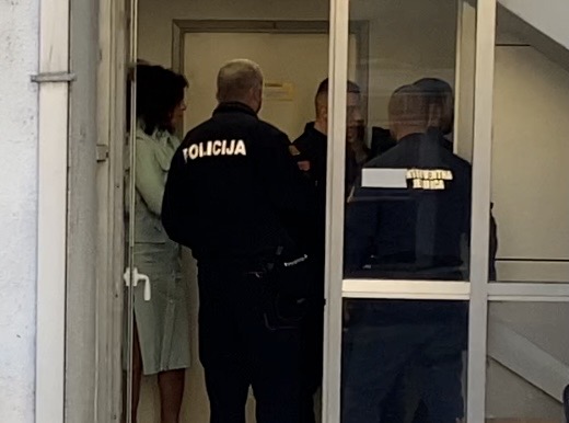 Privođenje osumnjičenog u Tužilaštvo