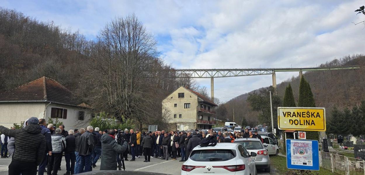 Protest mještana Vraneške doline (Foto: Arnela Hajdarpašić/TV E)
