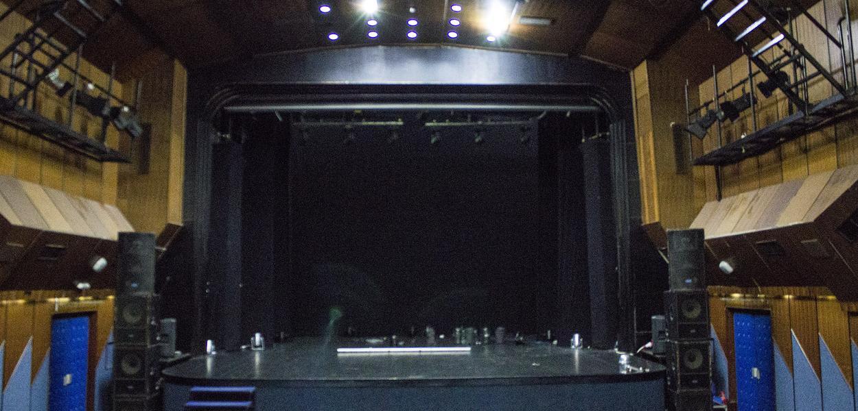 Velika sala KIC-a (Foto: KIC "Budo Tomović")