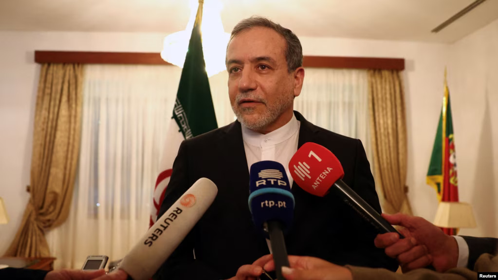 Iranski ministar spoljnih poslova Abas Arakči, 27. novembar 2024. (Foto: Reuters)