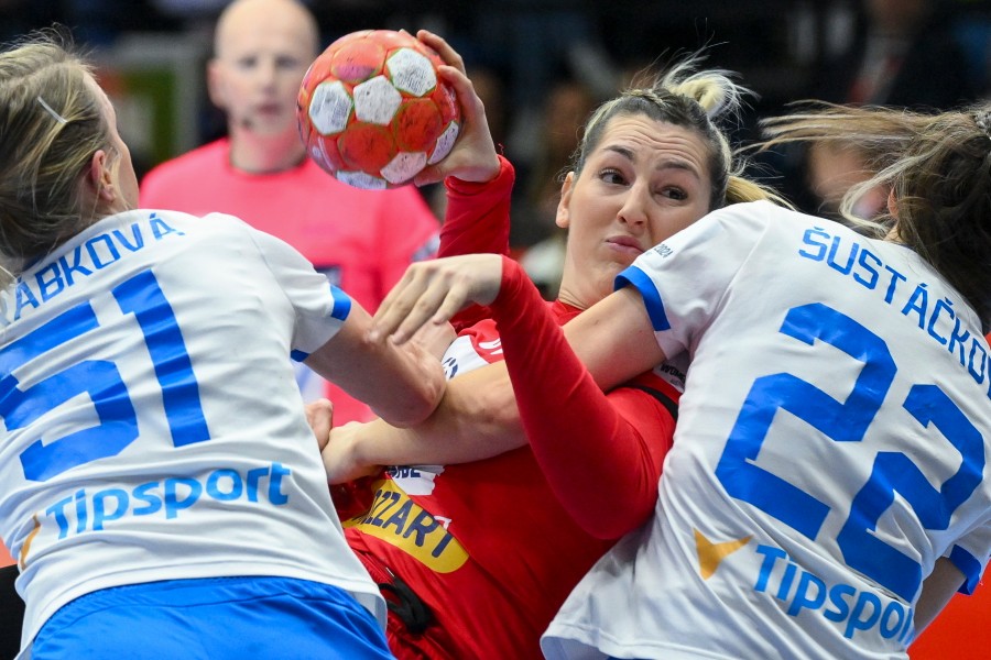 (Foto: Beta/Zsolt Czegledi/MTI via AP)