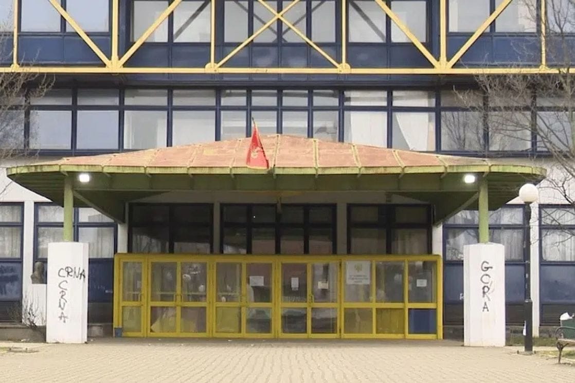Gimnazija „Stojan Cerović“ (Foto: RTNK)