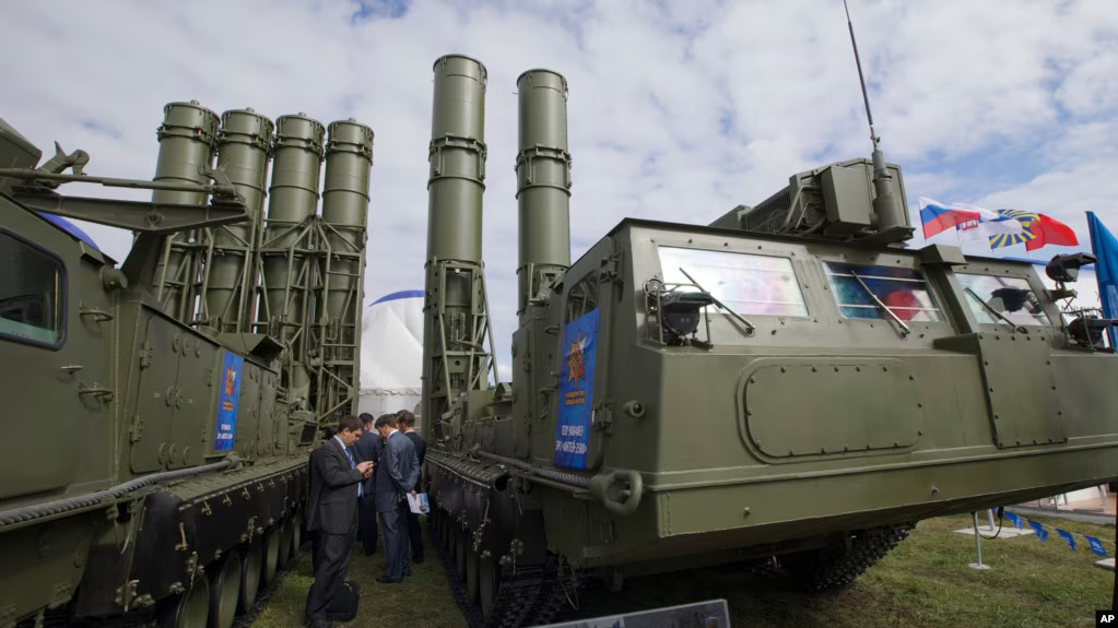 Raketni sistem isporučen iz Rusije koji je korišten u Siriji, august 2013. (Foto: AP)