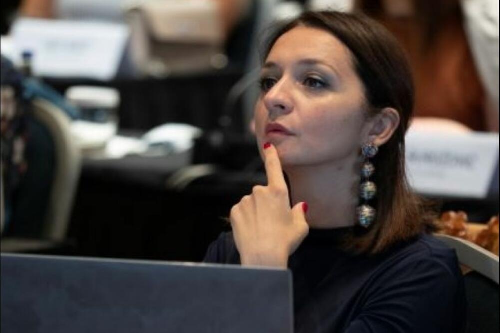 RAZLIČITI ARŠINI: Snežana Armenko, predsjednica Ustavnog suda (Foto: UGC)