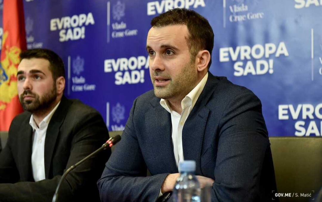 POLITIČKE NAREDBE: Branko Krvavac i Milojko Spajić