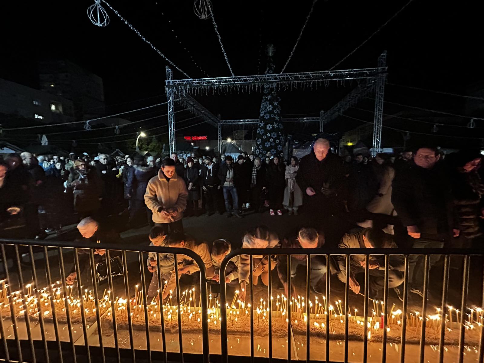 paljenje svijeća u Podgorici