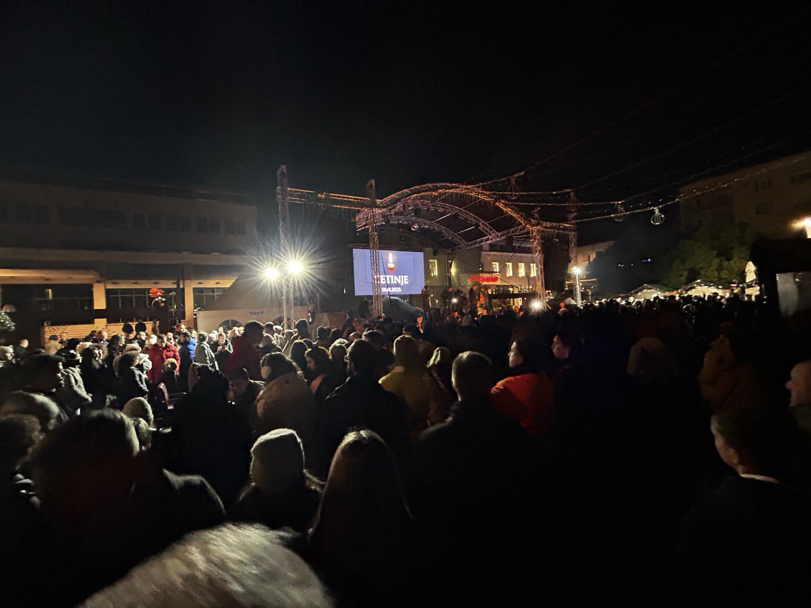 paljenje svijeća u Podgorici