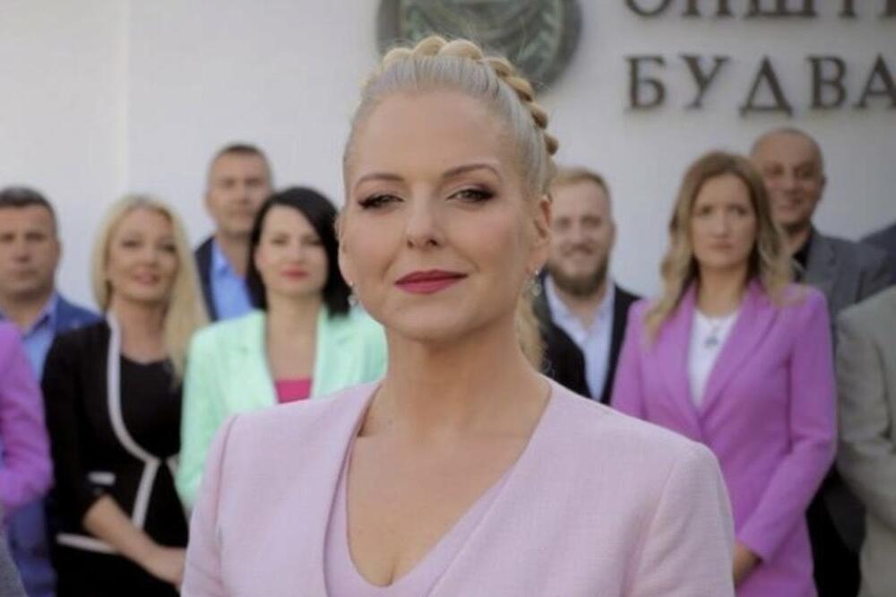 ŽENA SPREMNA I ZA MUP I ZA BUDVU: Kažanegra Stanišić