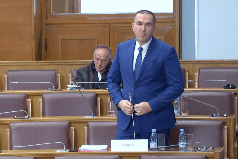 Alija Beganović (Foto: Skupština Crne Gore/Youtube)