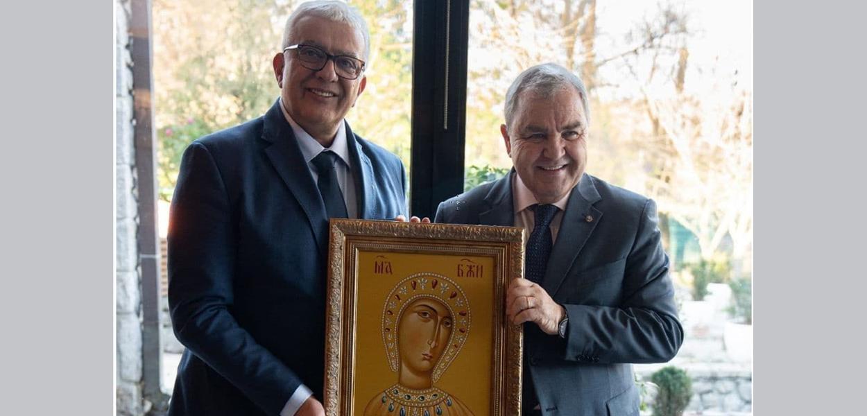 Susret sa Feruđom Mandić iskoristio za novo podgrijavanje tenzija (Foto: Skupština Cren Gore)