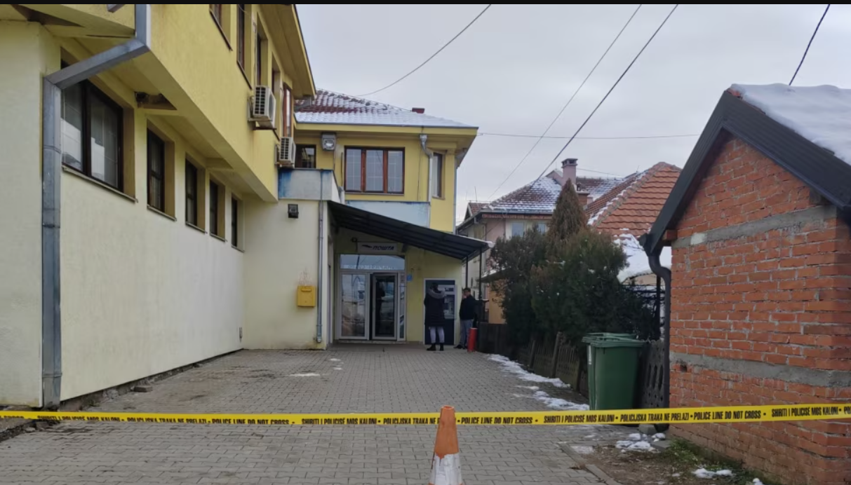 Zgrada Pošte Srbije u Gračanici, 15. januar 2025. (Foto: RSE/Sandra Cvetković)