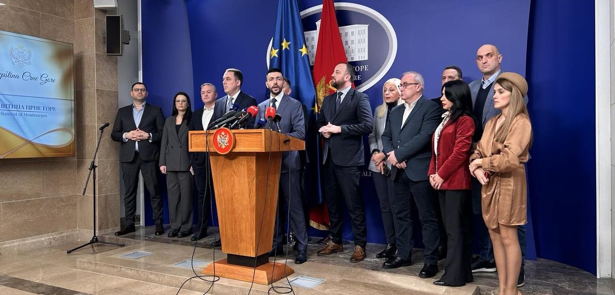 Sa današnjeg pressa DPS-a (Foto: Portal ETV/Jasmina Beharović)