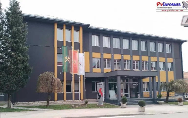 Upravna zgrada Rudnika uglja Pljevlja (Foto: PV Informer)