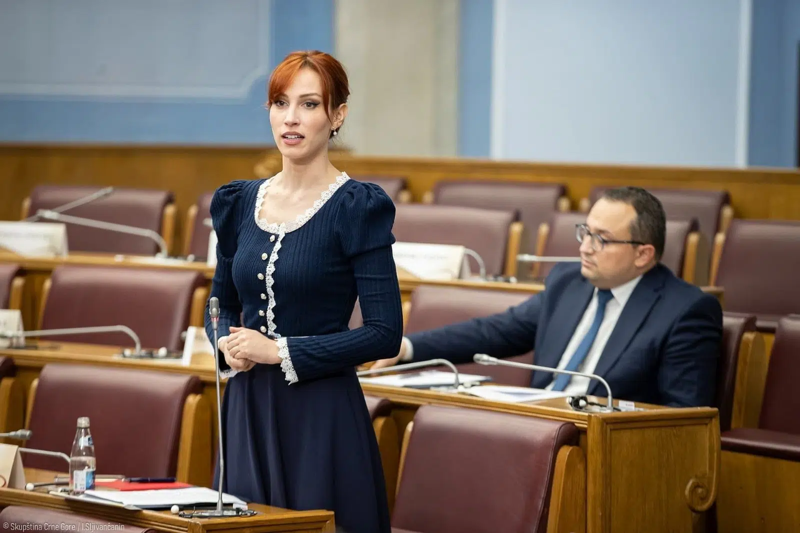 NEPOZNAVANJE SEKULARNOG DRUŠTVA: Anđela Vojinović