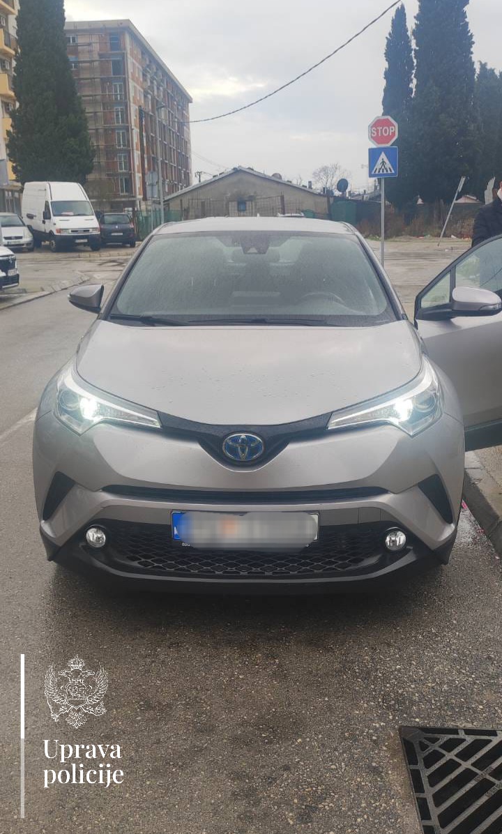 Oduzeto vozilo Toyota CHR Hybrid (Foto: Uprava policije)