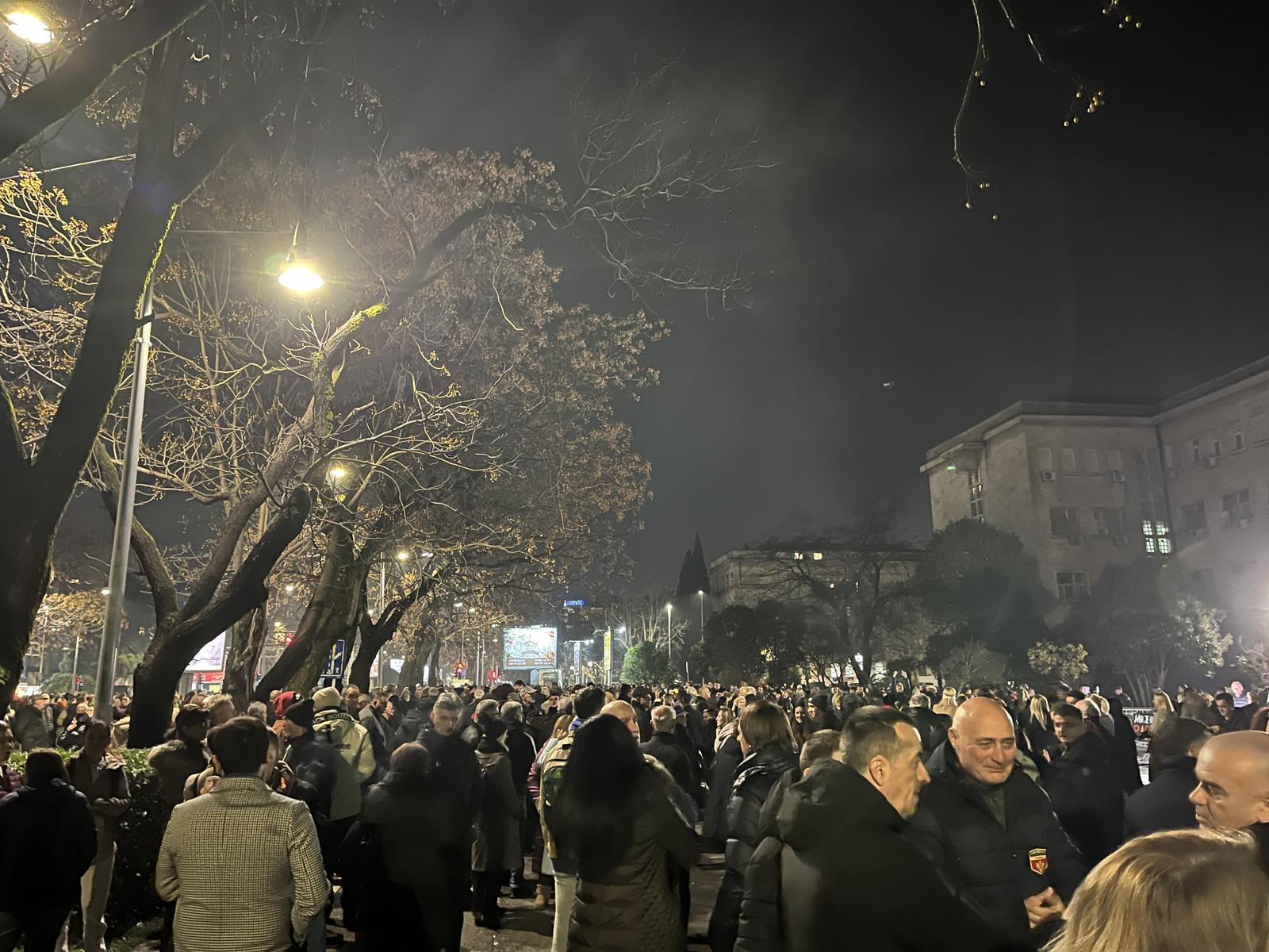 Protest ispred MUP-a