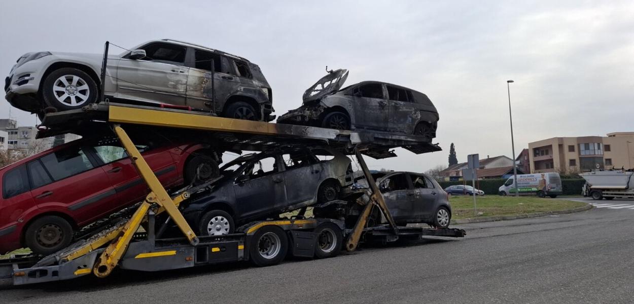 Oštećena vozila (Foto: CdM)