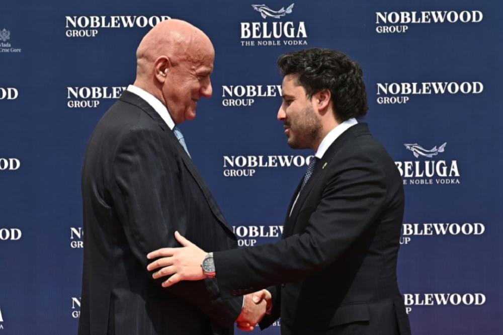 TAJNI RAZGOVORI: Davidović i Abazović