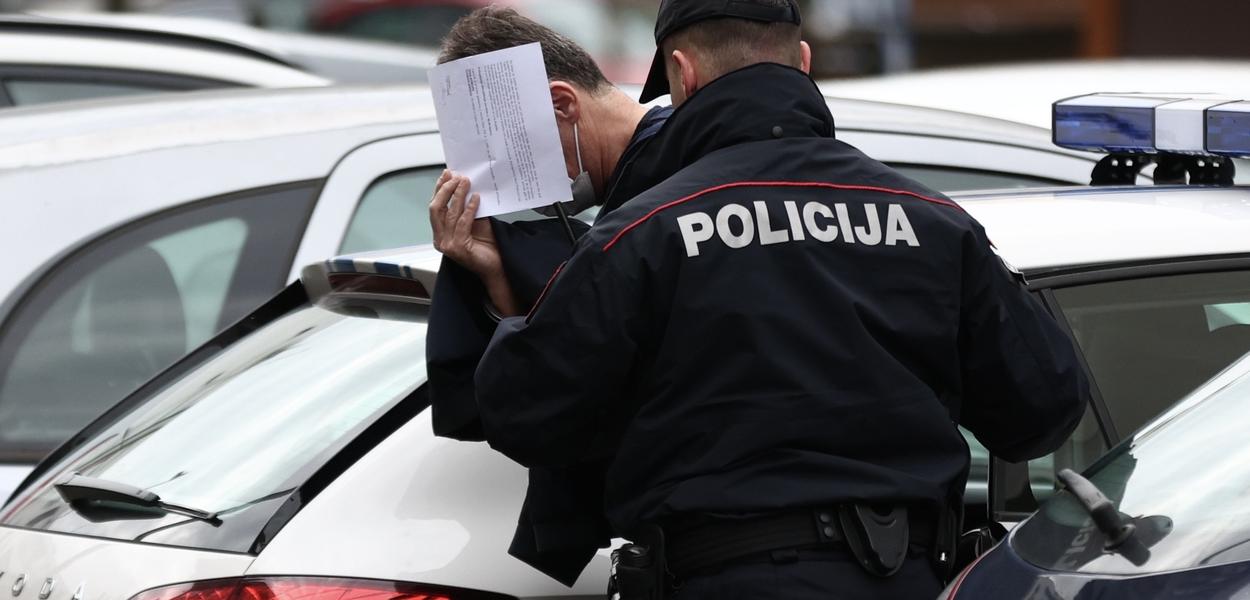 Veljić danas ispred suda (Foto: Libertas Press)