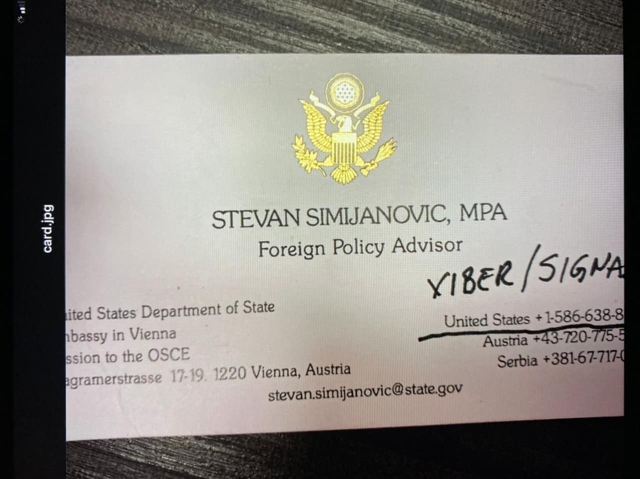 LAŽNO PREDSTAVLJANJE : Vizitkarta Simijanovića 