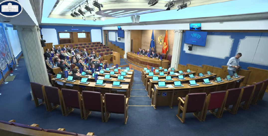 Sa današnje sjednice Skupštine (Foto: Stop kadar)