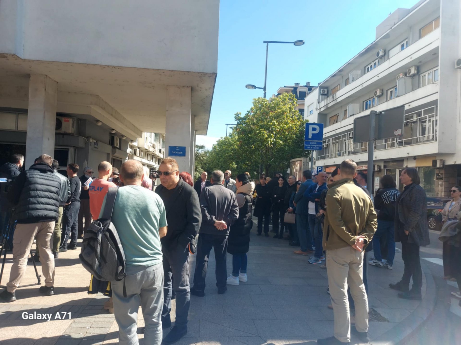 Sa protesta ispred zgrade tužilaštava u Podgorici