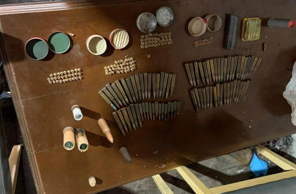 Oduzeta municija i kapisle (Foto: Uprava policije)