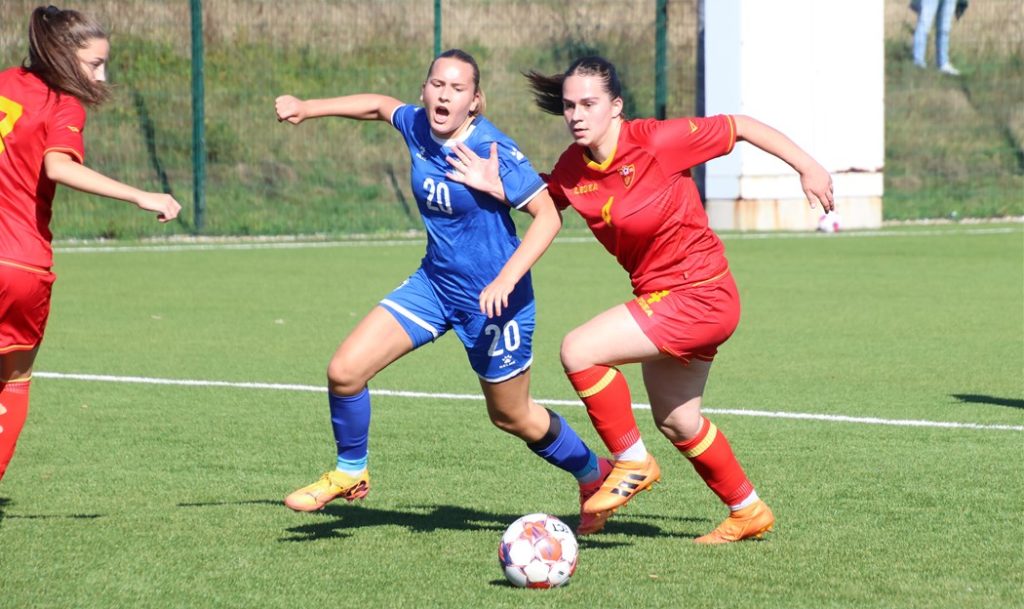 Ženska kadetska fudbalska reprezentacija Crne Gore (Foto: FSCG)