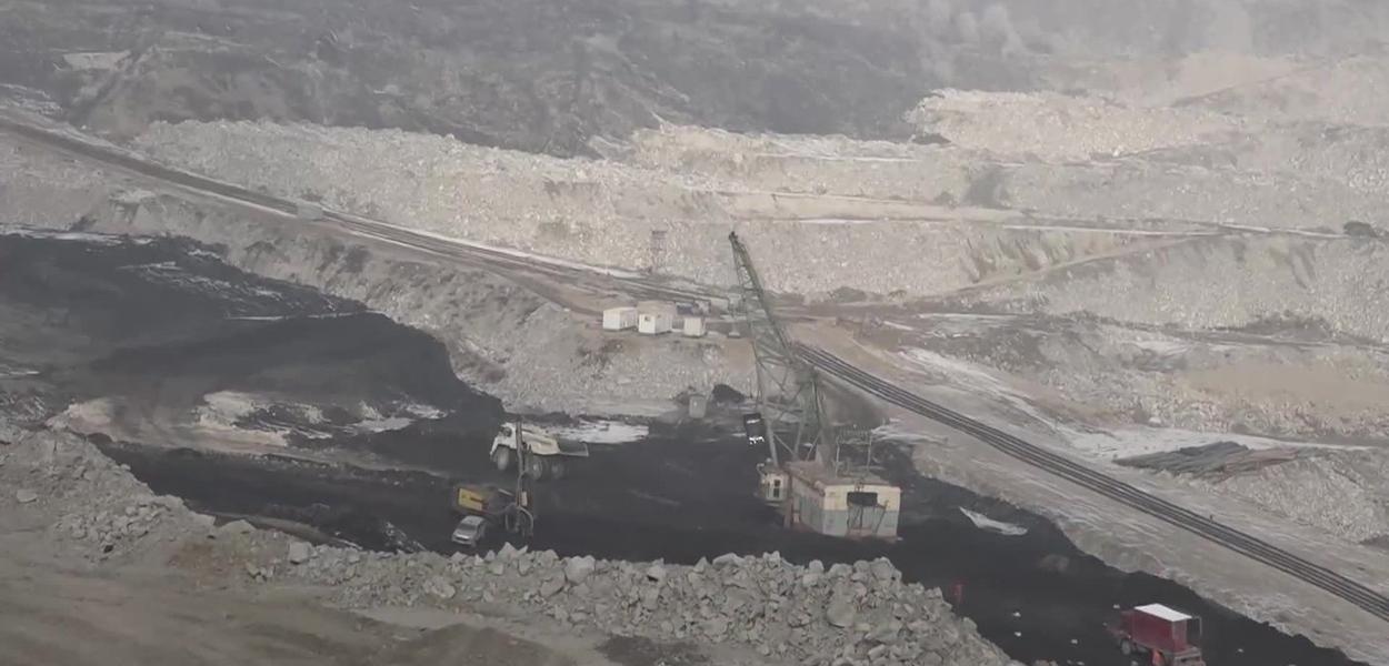 PRITISAK DA SE TENDER NE OBORI: Izmještanje korita rijeke Ćehotine posao od javnog interesa (Foto: Stop kadar/RTCG)