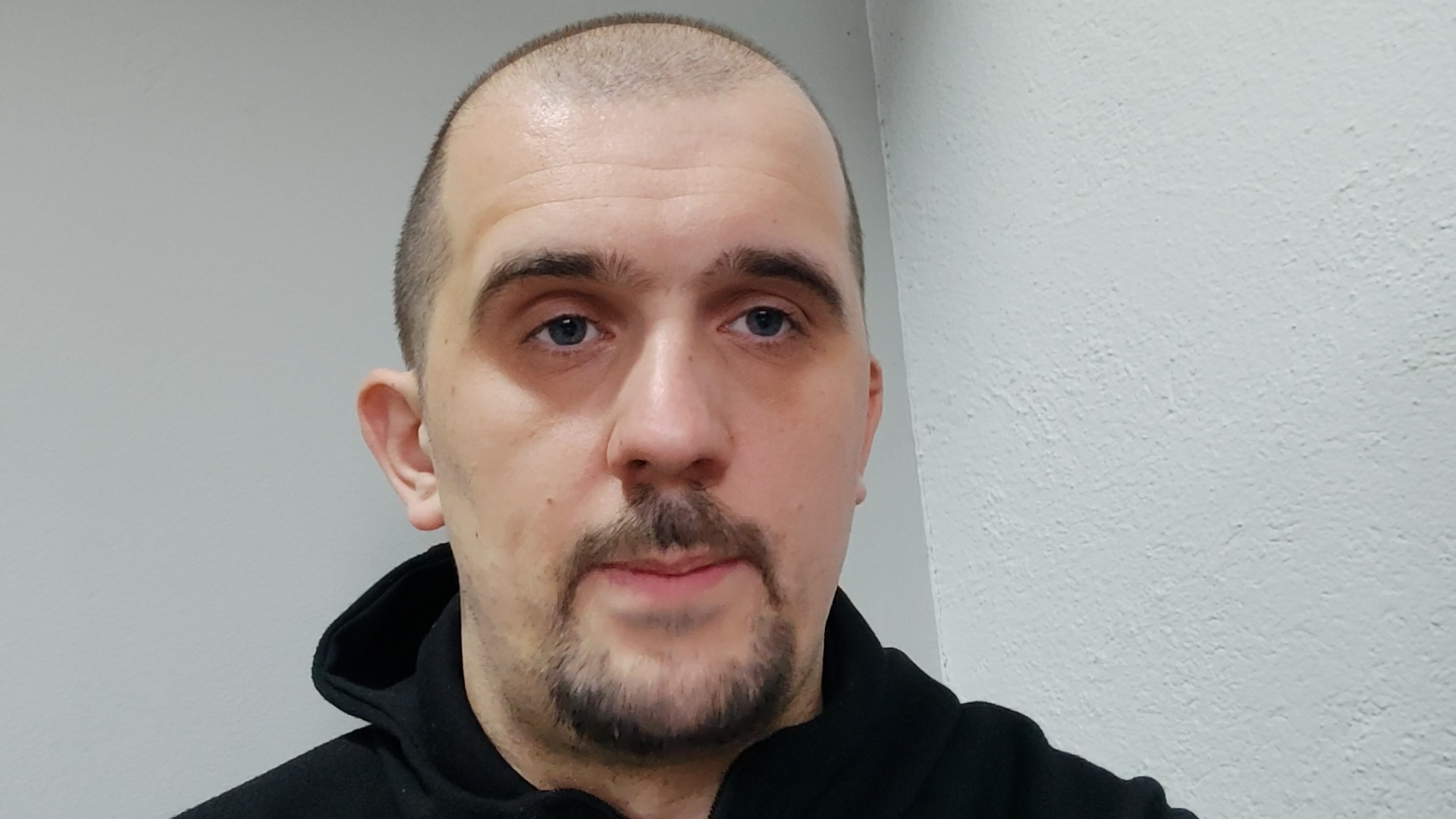 NA METI KLEROFAŠISTA ALI I POLICIJE: Emir Pilav