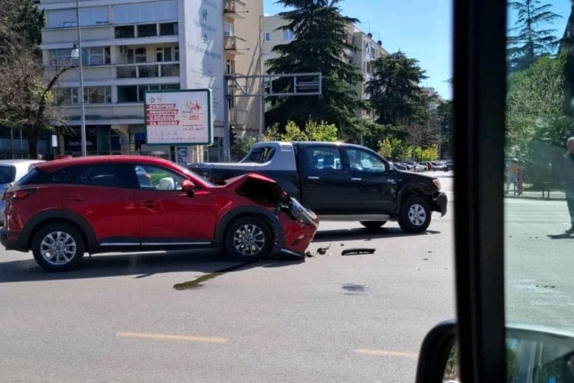 Udes na Bulevaru Svetog Petra Cetinjskog (Foto: Patrola CG)