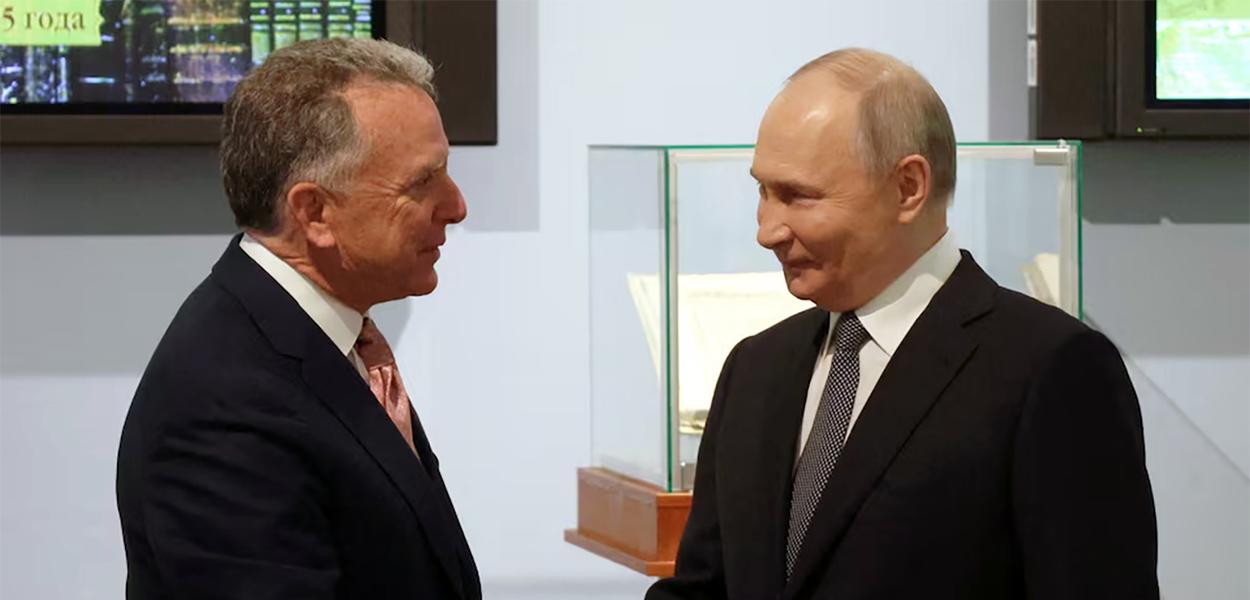 Predsjednik Rusije Vladimir Putin sa specijalnim izaslanikom predsjednika SAD Donalda Trampa, Stivom Vitkofom, u Sankt Peterburgu, Rusija, 11. aprila 2025. (Foto: Sputnjik)