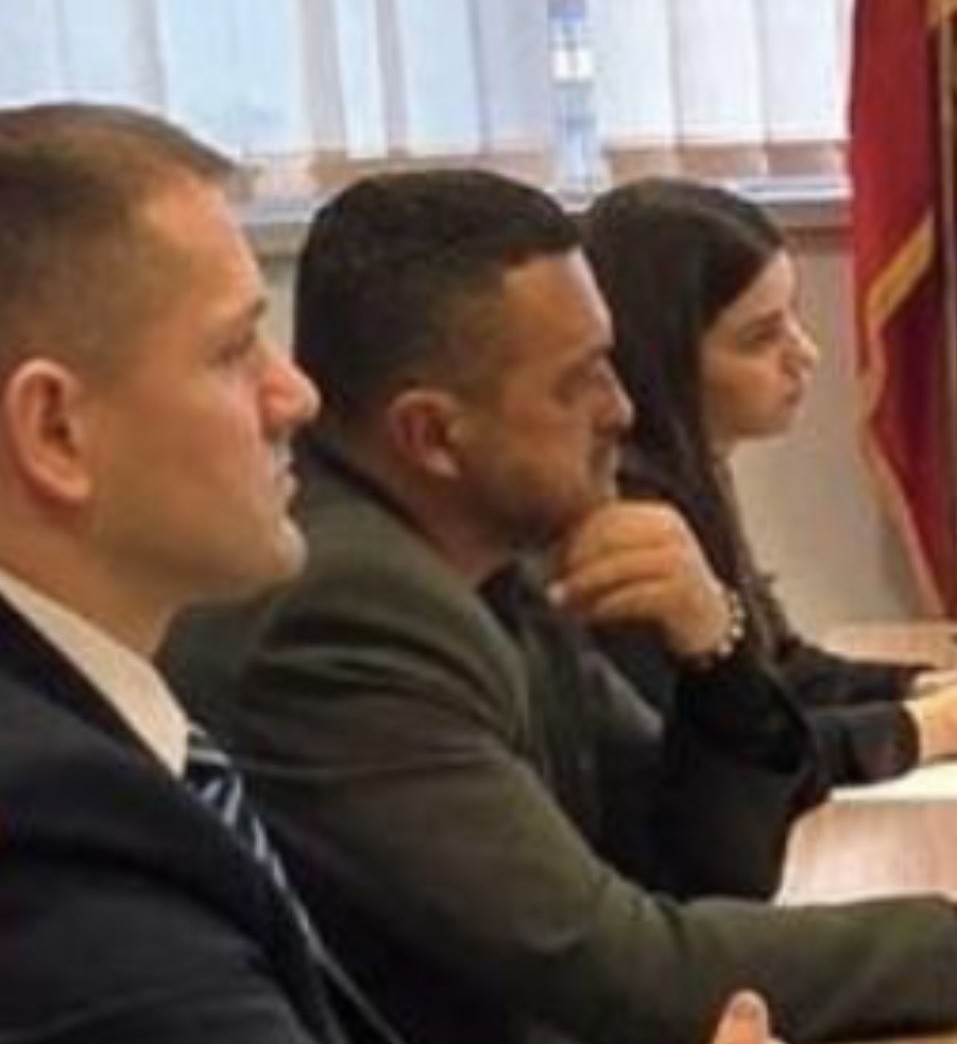 EKIPA: Šćepanović i Glavatović (u sredini)