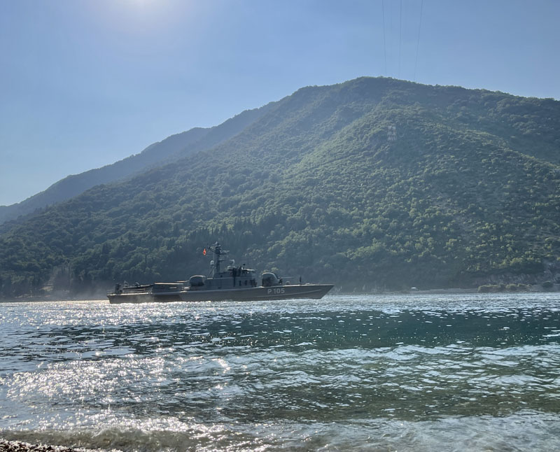 Patrolni brod Mornarice “Durmitor” u Bokokotorskom zalivu (Foto: UGC)