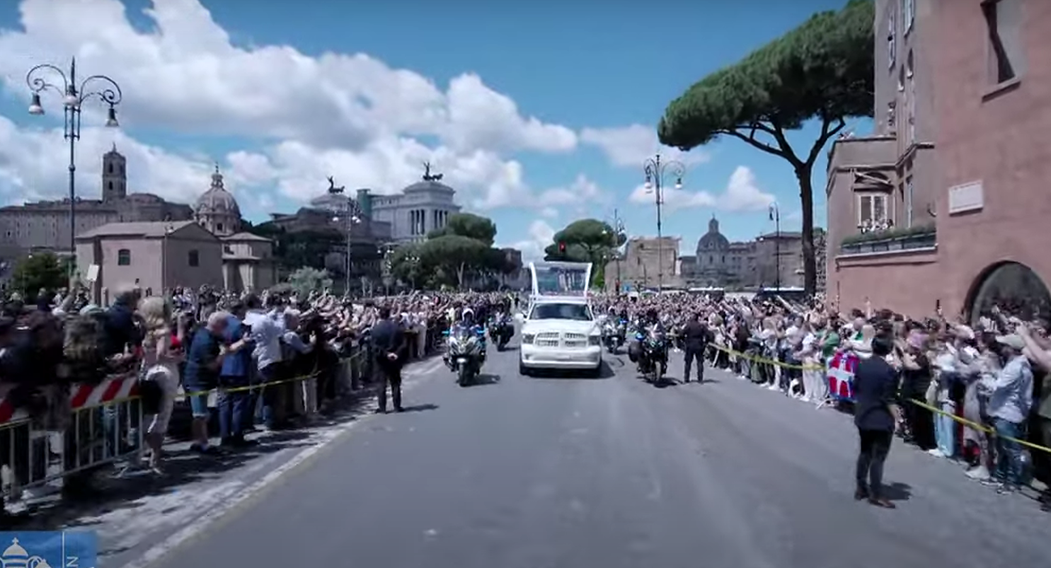 posmrtna povorka papa sahrana