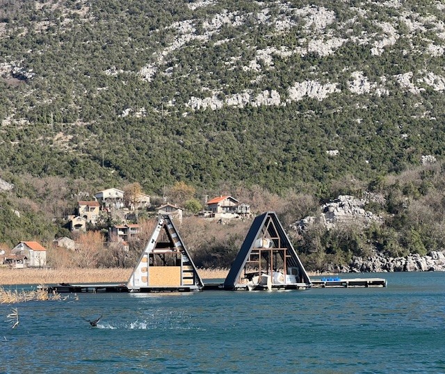 Bungalovi na Karuču u aprilu ove godine (Foto: Bračni par Jovićević)