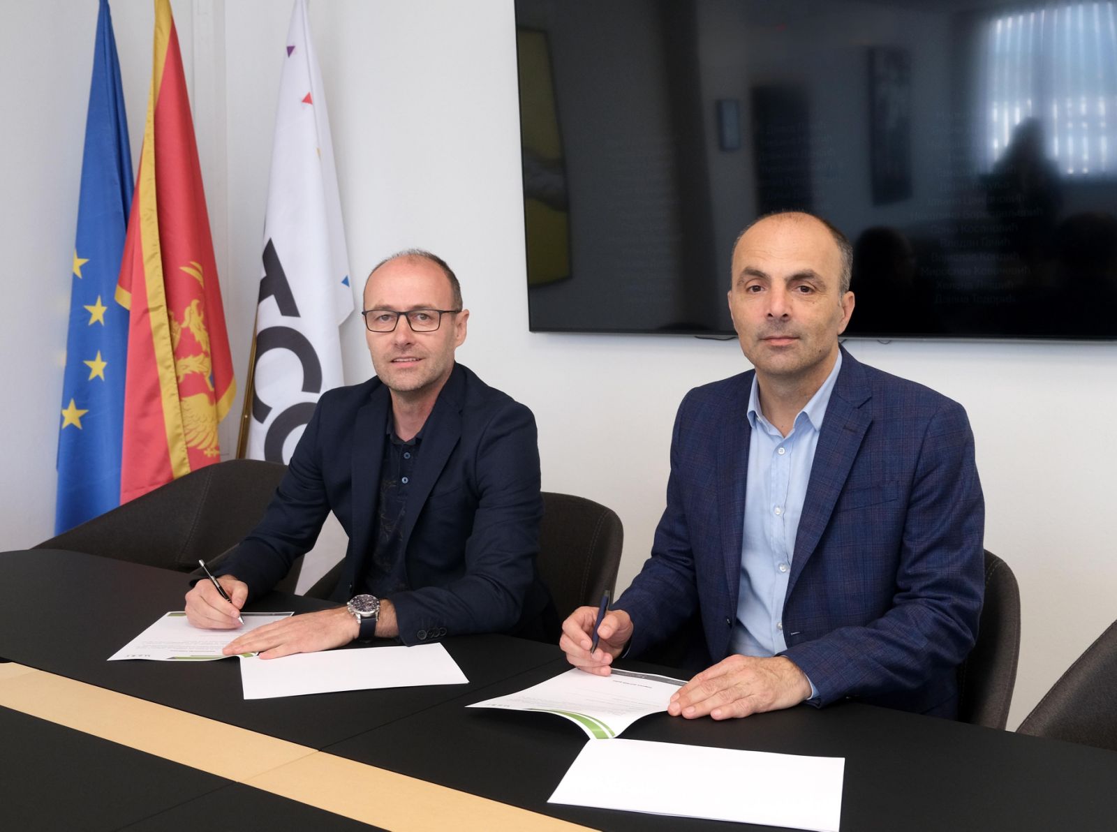 Izvršni direktor UZOR-a Danko Jokanović i generalni direktor RTCG-a Boris Raonić