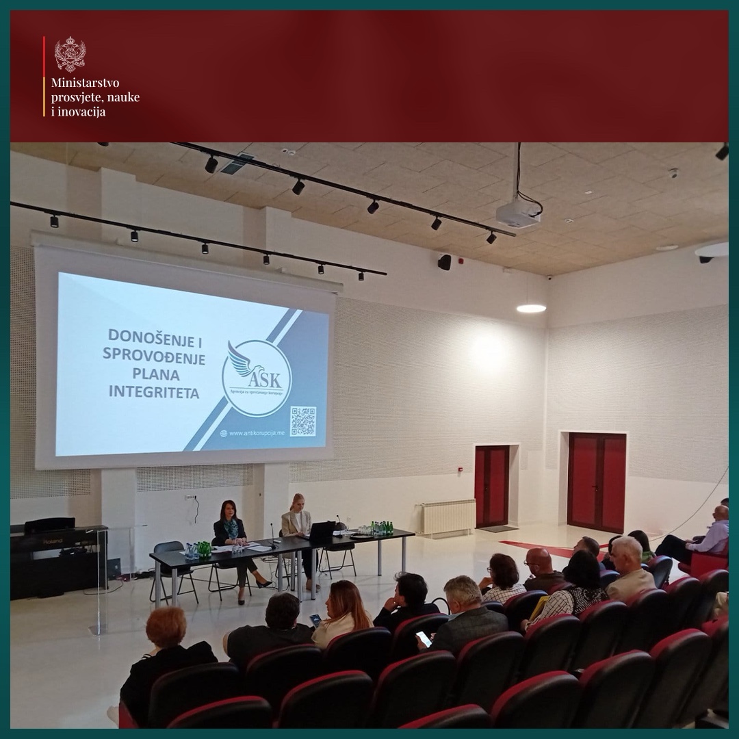 Sa obuke (Foto: Ministarstvo prosvjete, nauke i inovacija)