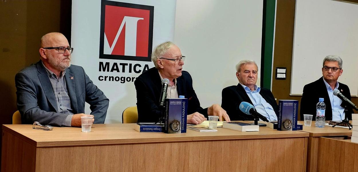 Kanjiga Dragana Radulovića „Sidrišta u vremenu – Govori i razgovori (2003-2023)“ promovisana u Budvi u organizaciji Matice crnogorske (Foto: Matica)